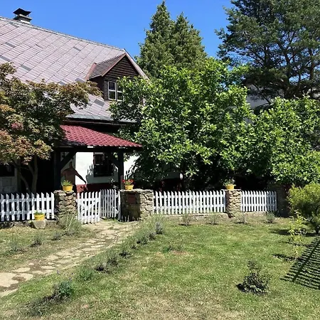 Gabriela 山林小屋 Červená Voda